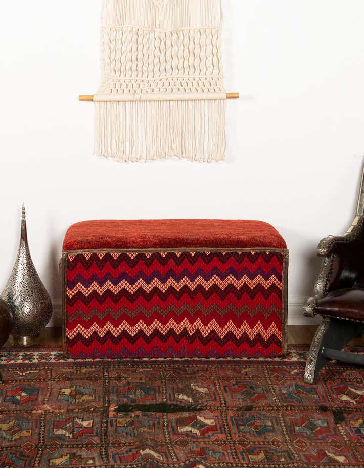 1' 6 x 3' Hand Knotted Furniture Trunk