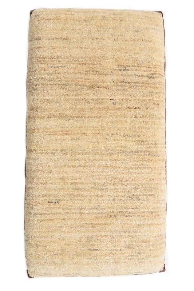 Detail image of 1' 6 x 3' Hand Knotted Furniture Trunk