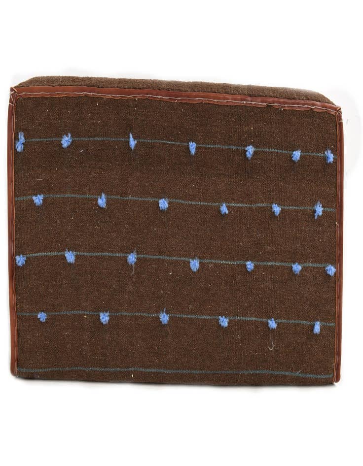 Detail image of 1' 6 x 3' 3  Hand Knotted Furniture Trunk