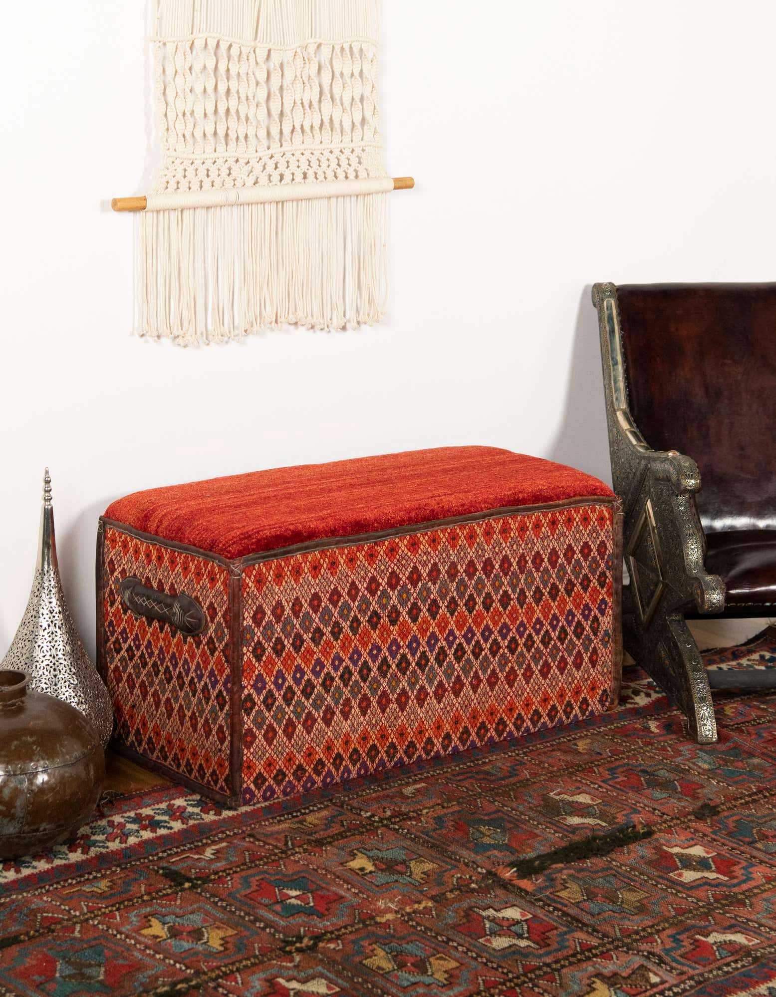 1' 7 x 3' 2 Hand Knotted Furniture Trunk