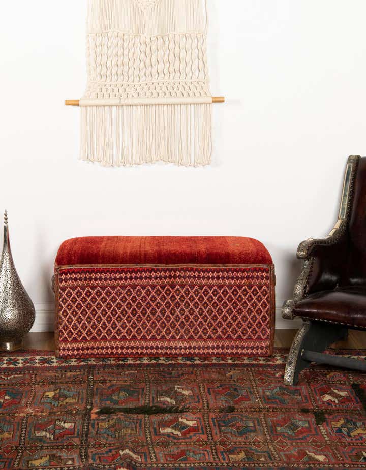 1' 4 x 3' Hand Knotted Furniture Trunk