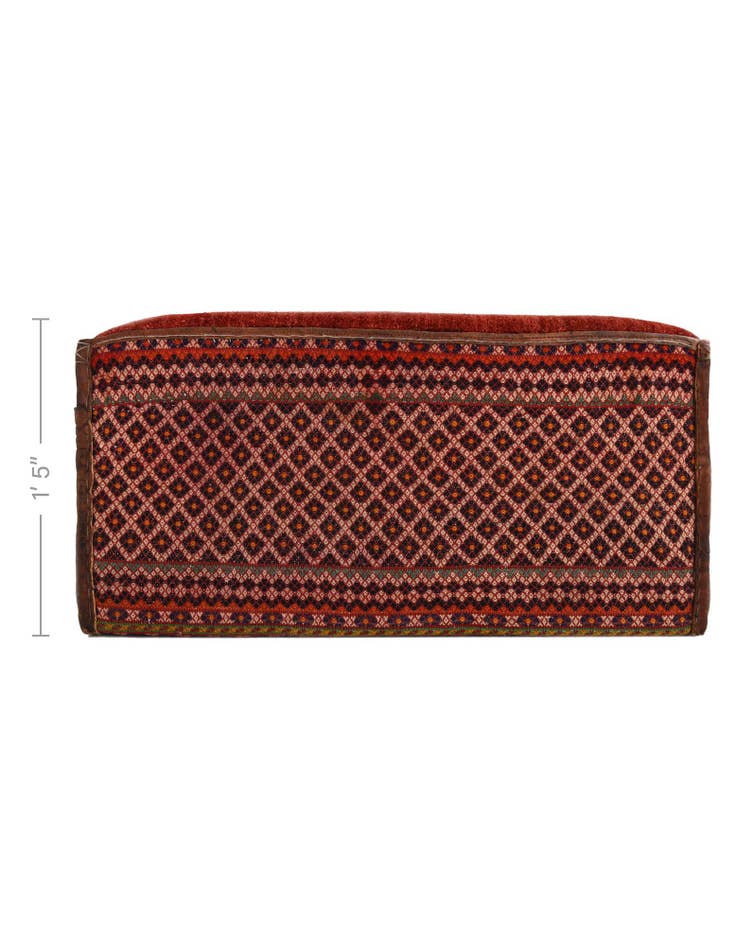 Detail image of 1' 5 x 2' 10 Hand Knotted Furniture Trunk