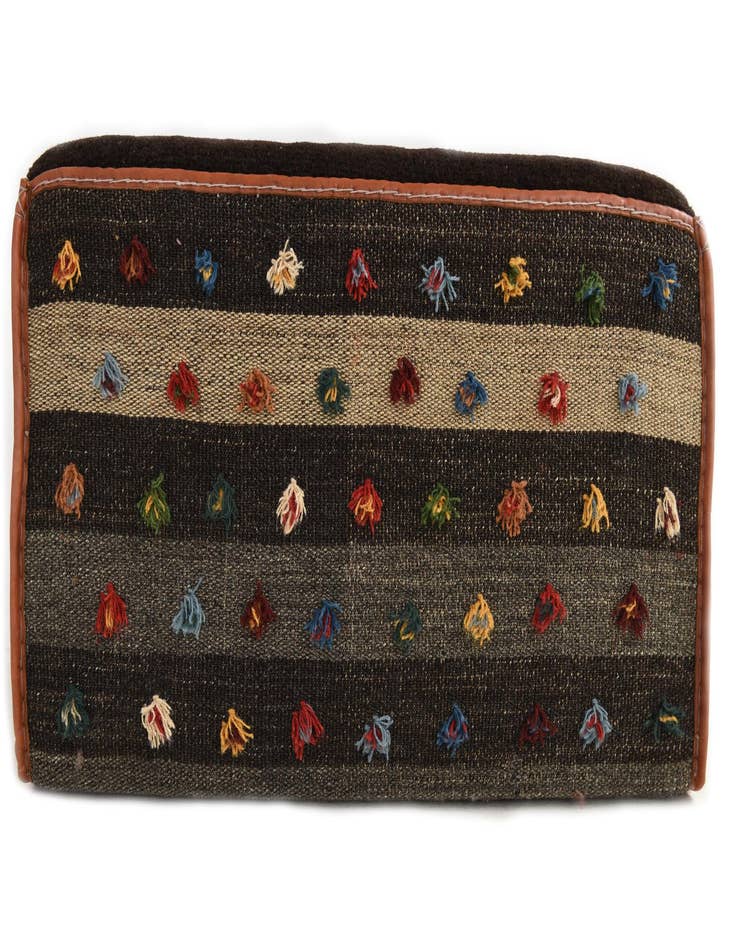 Detail image of 1' 6 x 3' 4 Hand Knotted Furniture Trunk