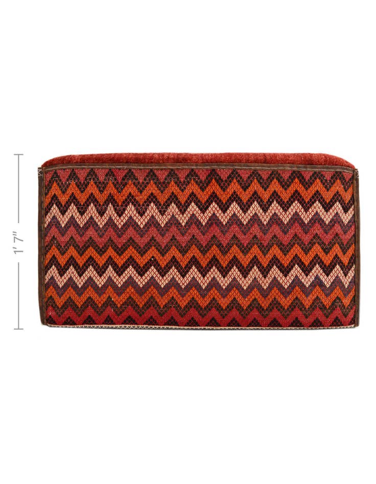 Detail image of 1' 6 x 3' Hand Knotted Furniture Trunk