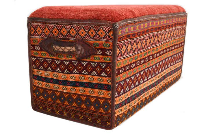 1' 6 x 3' Hand Knotted Furniture Trunk