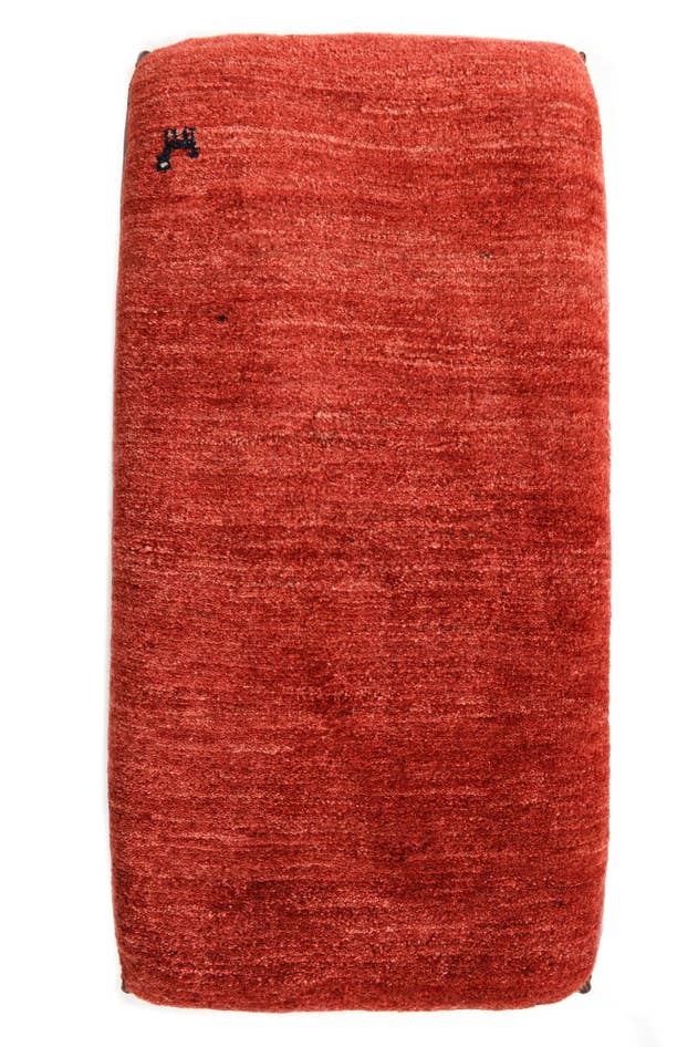 Detail image of 1' 6 x 3' Hand Knotted Furniture Trunk