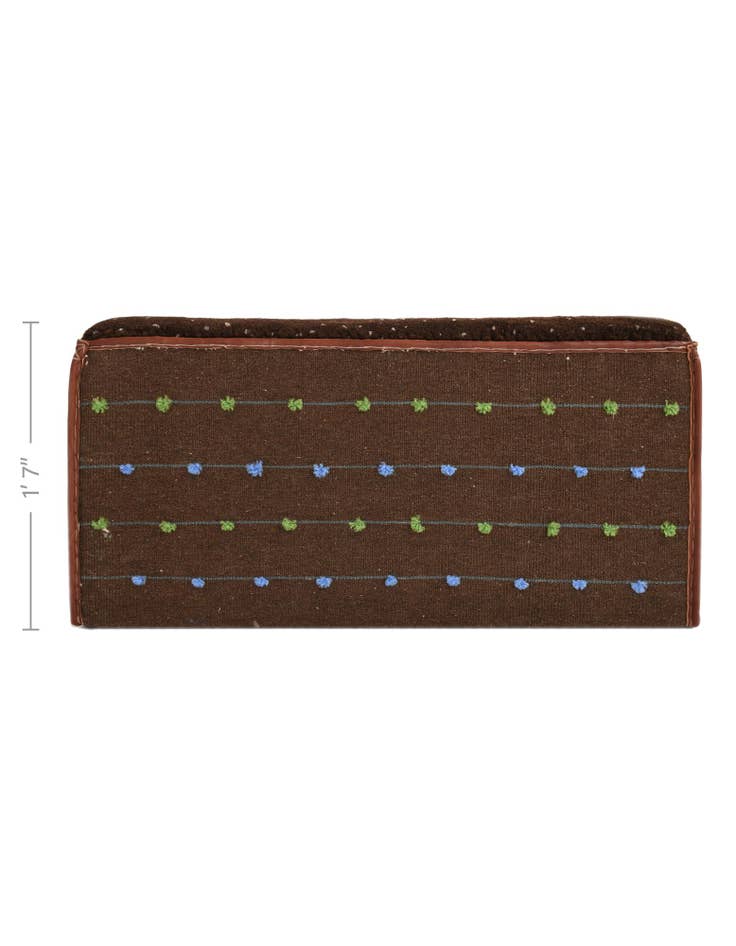 Detail image of 1' 6 x 3' 5 Hand Knotted Furniture Trunk