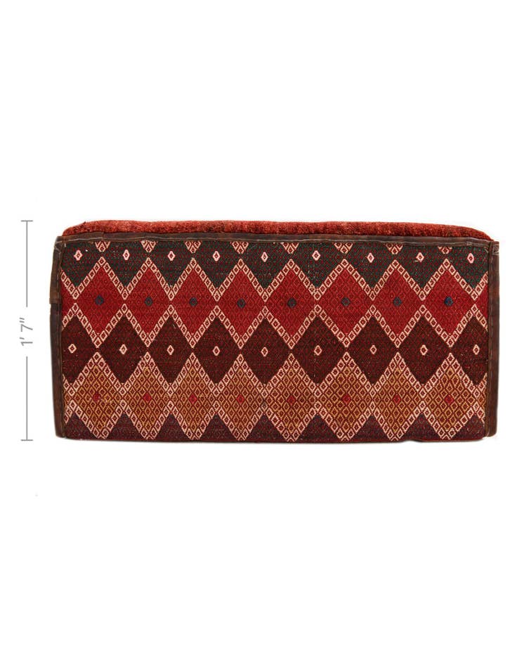 Detail image of 1' 5 x 3' Hand Knotted Furniture Trunk