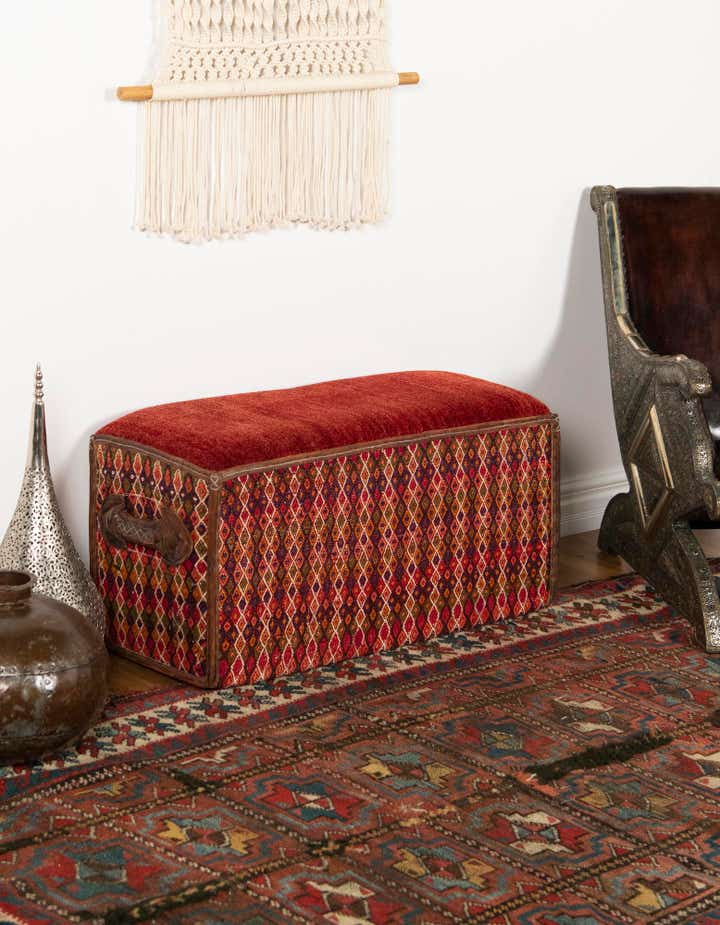 1' 4 x 3' Hand Knotted Furniture Trunk