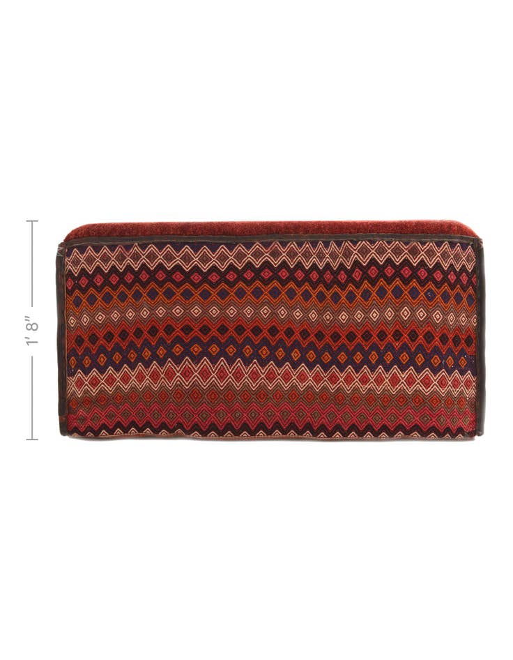 Detail image of 1' 6 x 3' 5 Hand Knotted Furniture Trunk