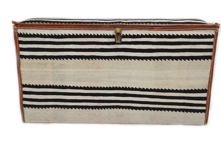 1' 7 x 3' Hand Knotted Furniture Trunk