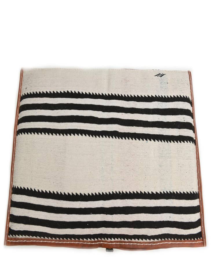 Detail image of 1' 7 x 3'  Hand Knotted Furniture Trunk