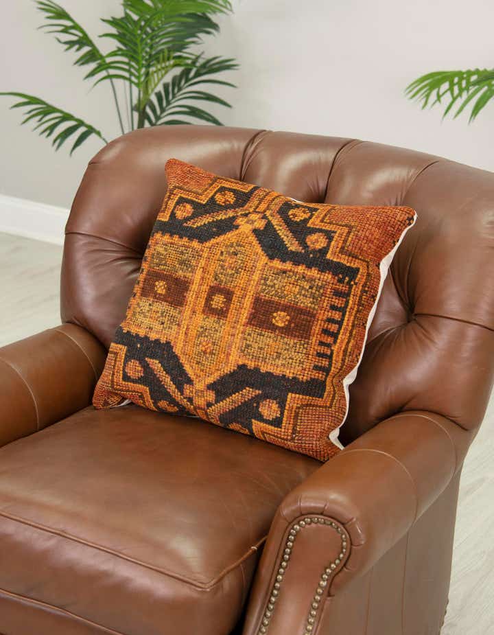 20" x 20" Persian Pillow