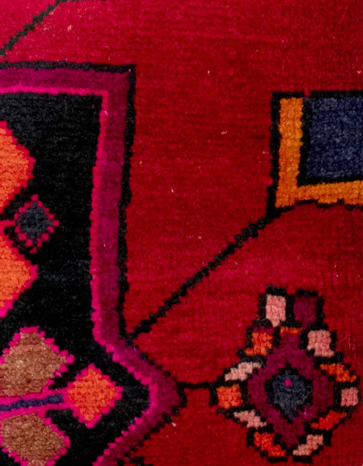 Detail image of 24" x 24" Persian Pillow