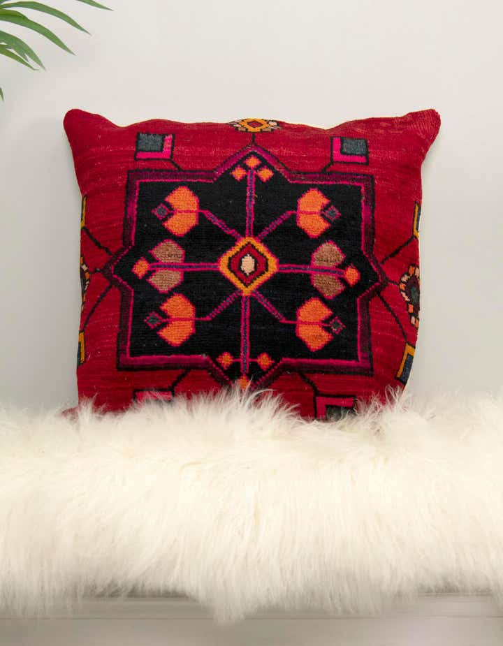 24" x 24" Persian Pillow