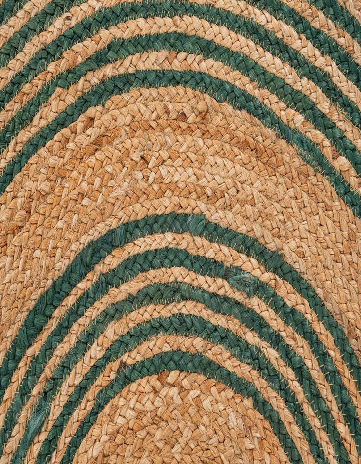 Detail image of 3' 8 x 3' 8  Hand Braided Christmas Tree Skirt