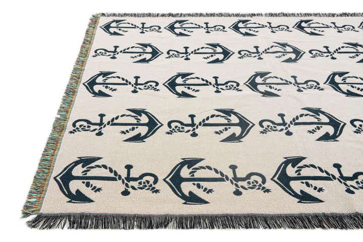 125cm x 175cm Throw Blanket