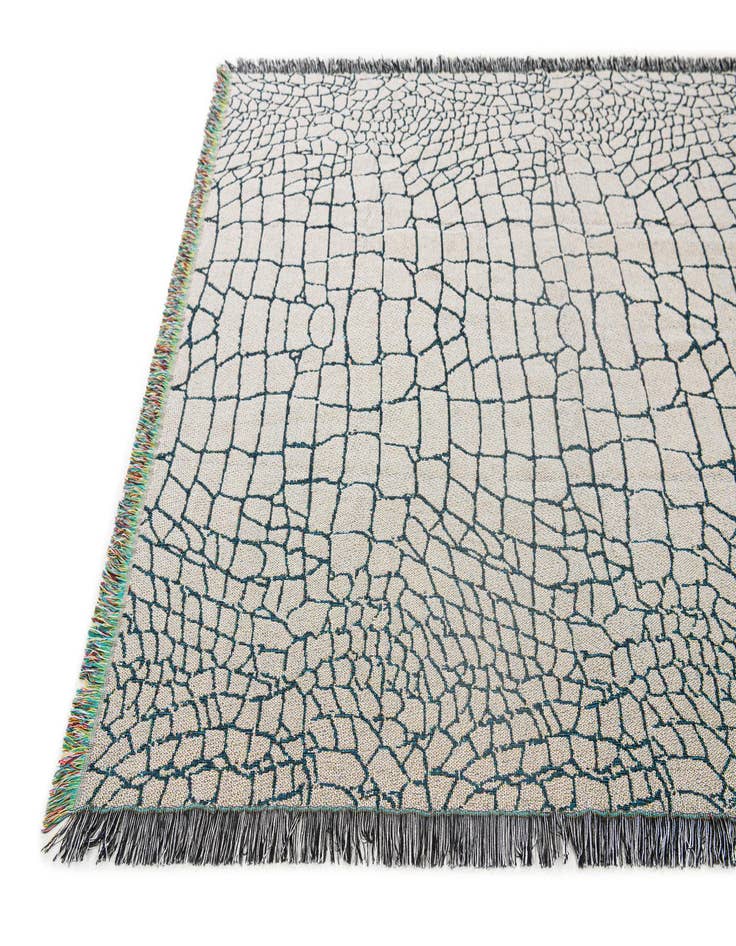 Detail image of 4' x 5' 8 Throw Blanket