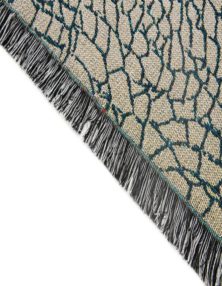 Detail image of 4' x 5' 8 Throw Blanket