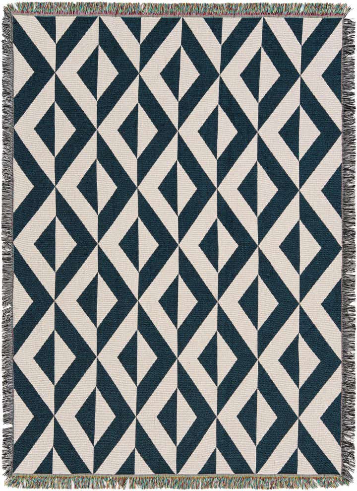 125cm x 185cm Throw Blanket
