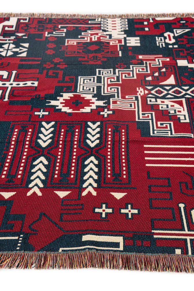 125cm x 185cm Throw Blanket