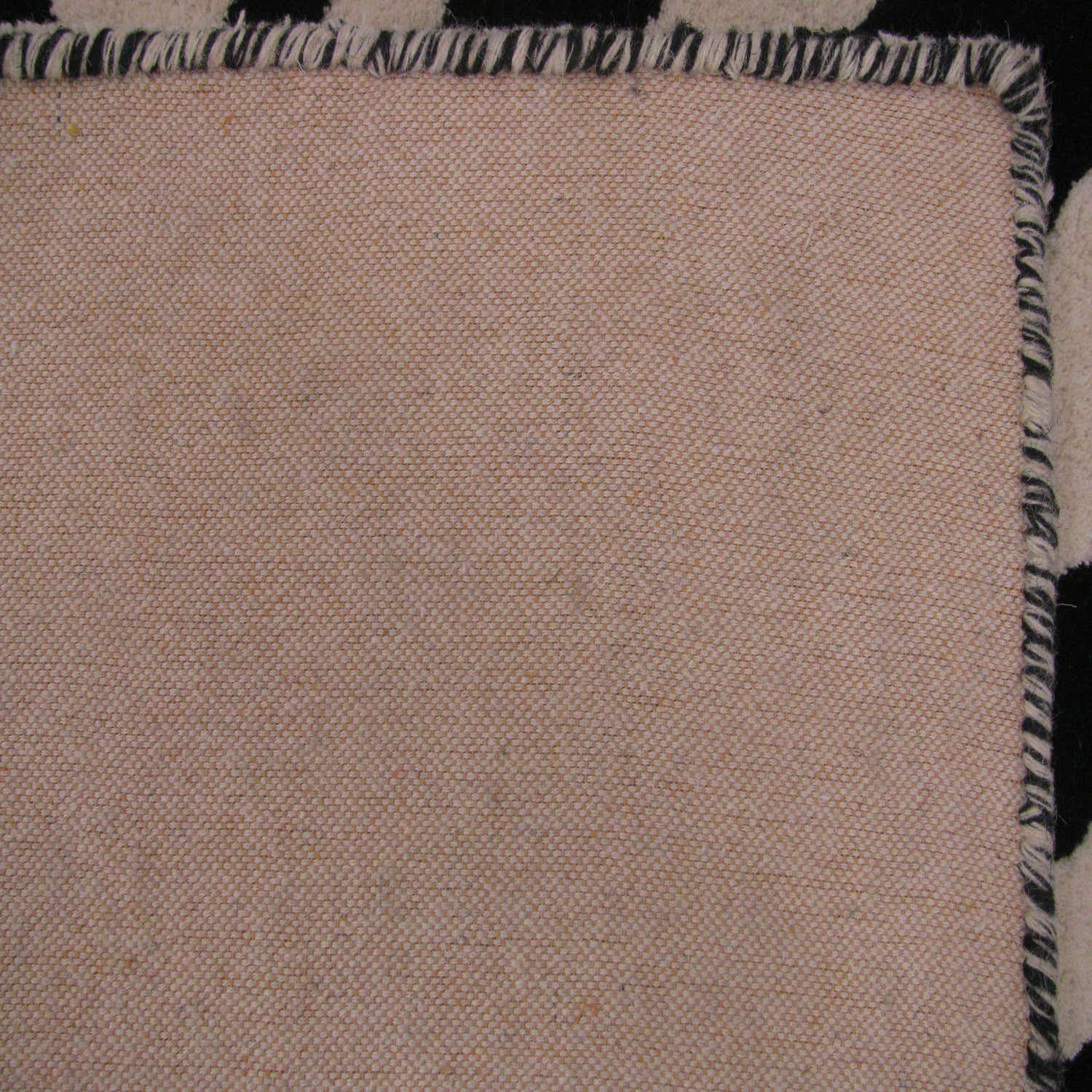 Black 5' 3 x 7' 7 Collectible Wool Rug eSaleRugs