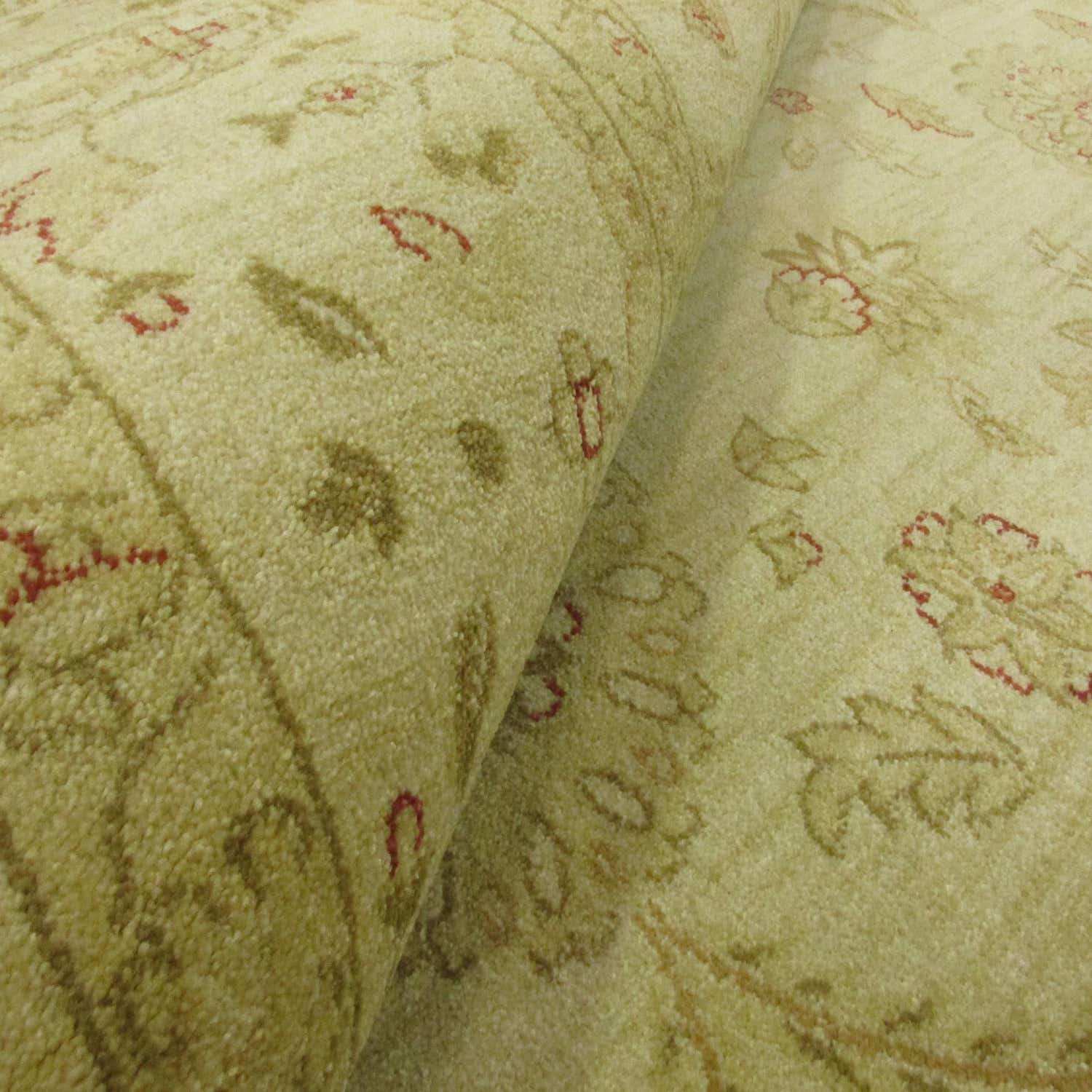 Cream 9' x 12' Kensington Rug eSaleRugs