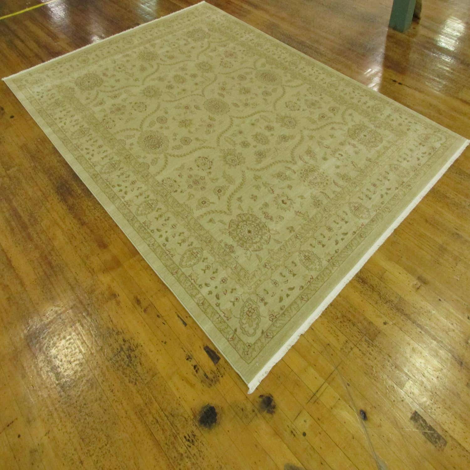 Cream 9' x 12' Kensington Rug eSaleRugs