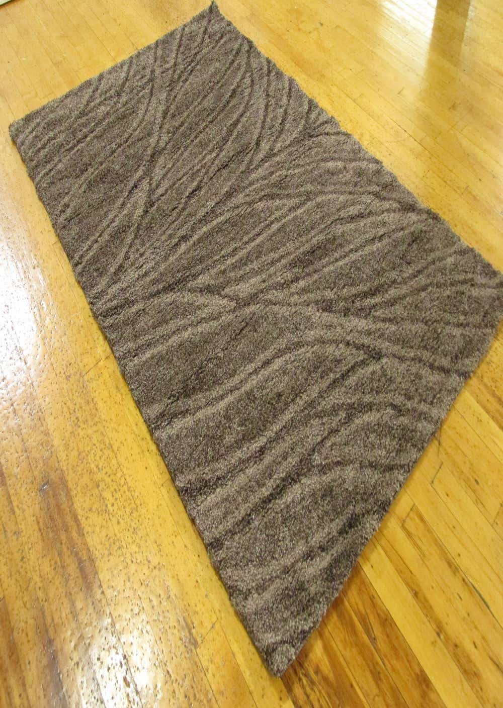 Handwoven Multi-Tone Shag Rug 5' x 6' 7 main image 0