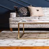 155cm x 245cm Trellis Rug thumbnail