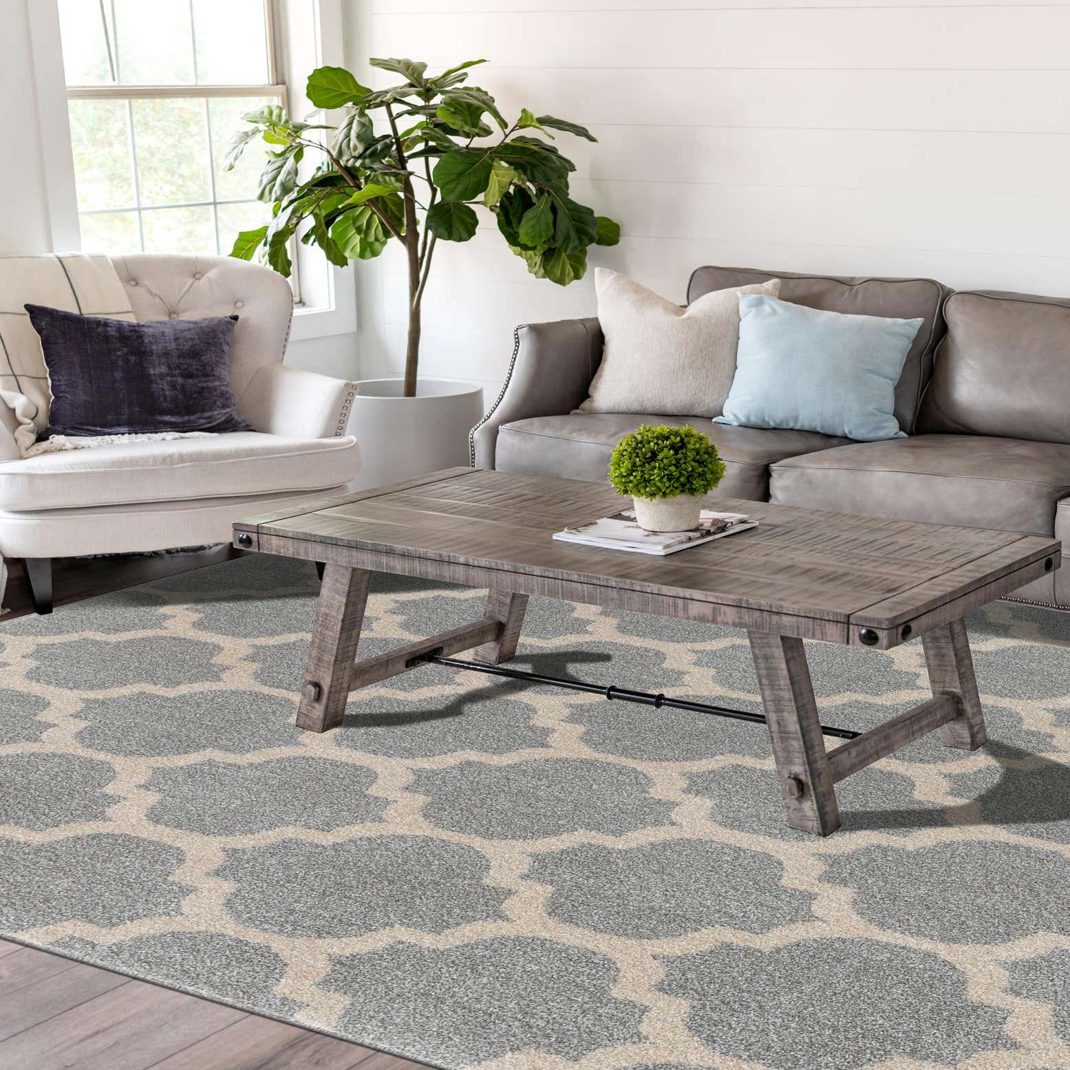 Light Gray 7' x 10' Trellis Rug Rugs.ca
