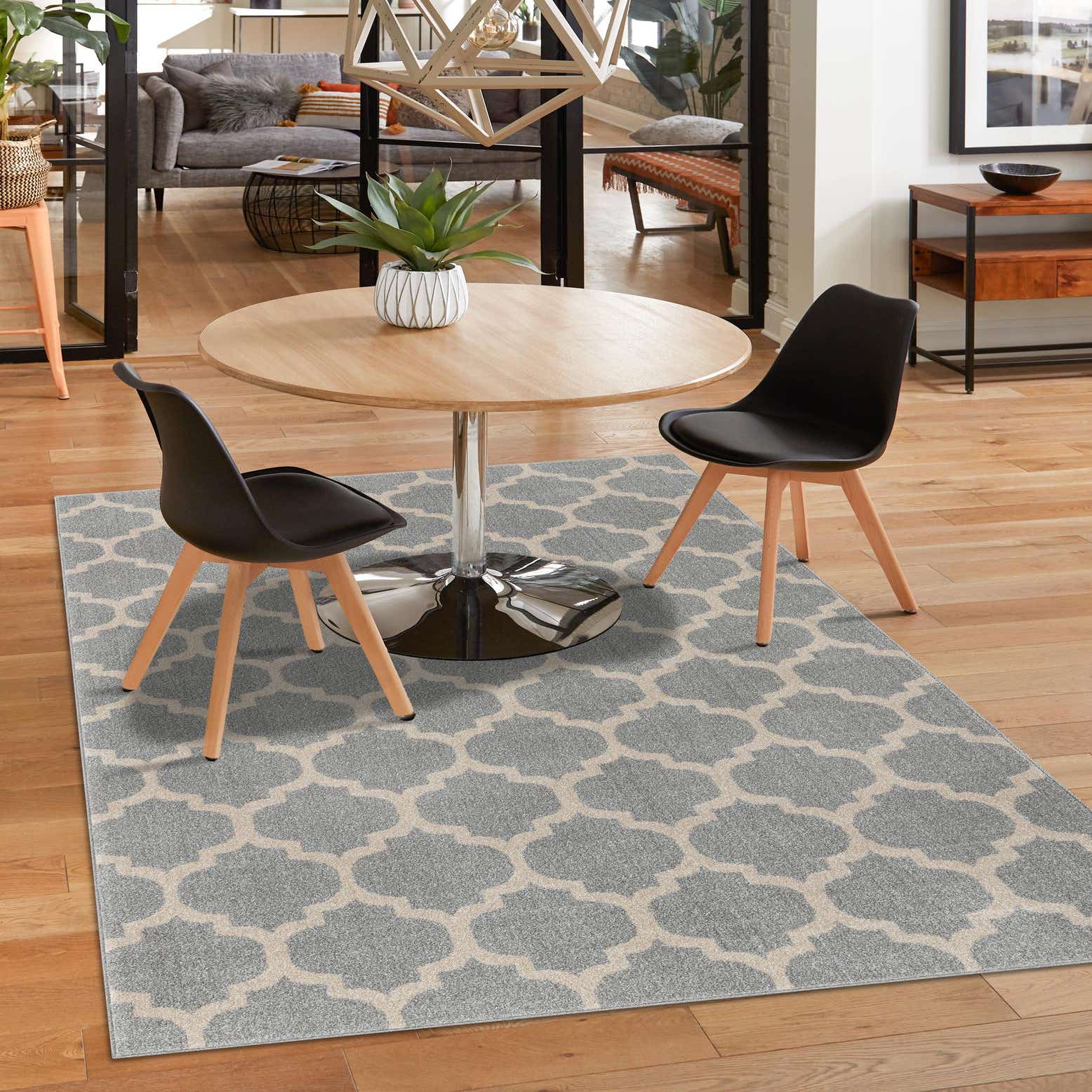 Light Gray 7' x 10' Trellis Rug Rugs.ca
