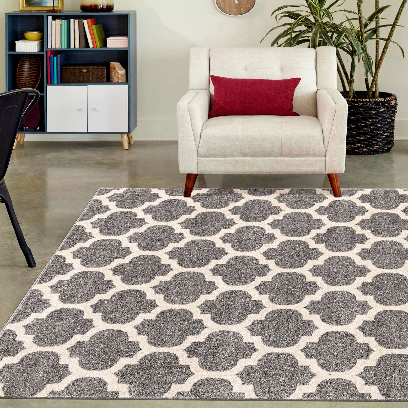 Dark Gray 8' x 10' Lattice Rug