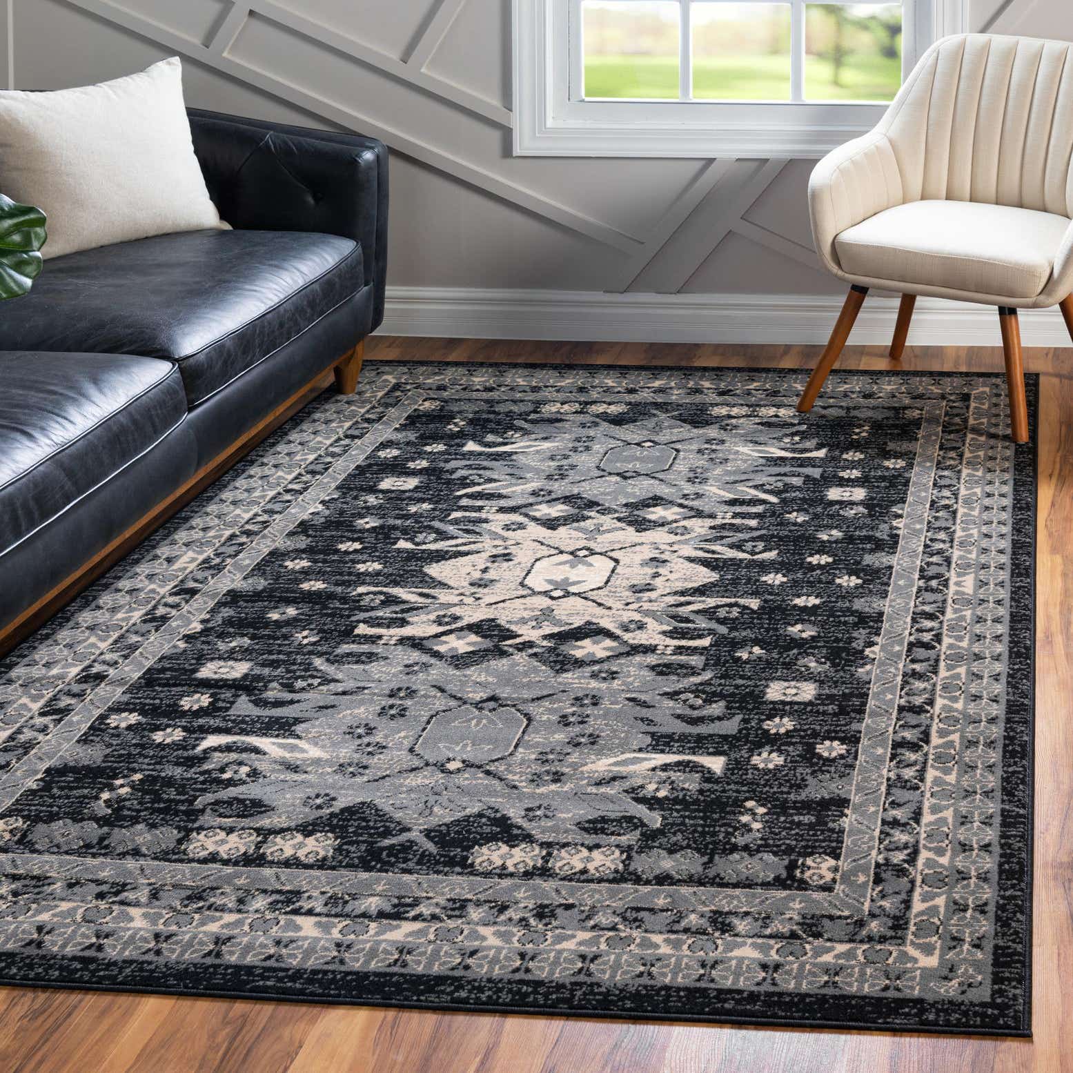 Black 2' 2 x 3' Heris Rug