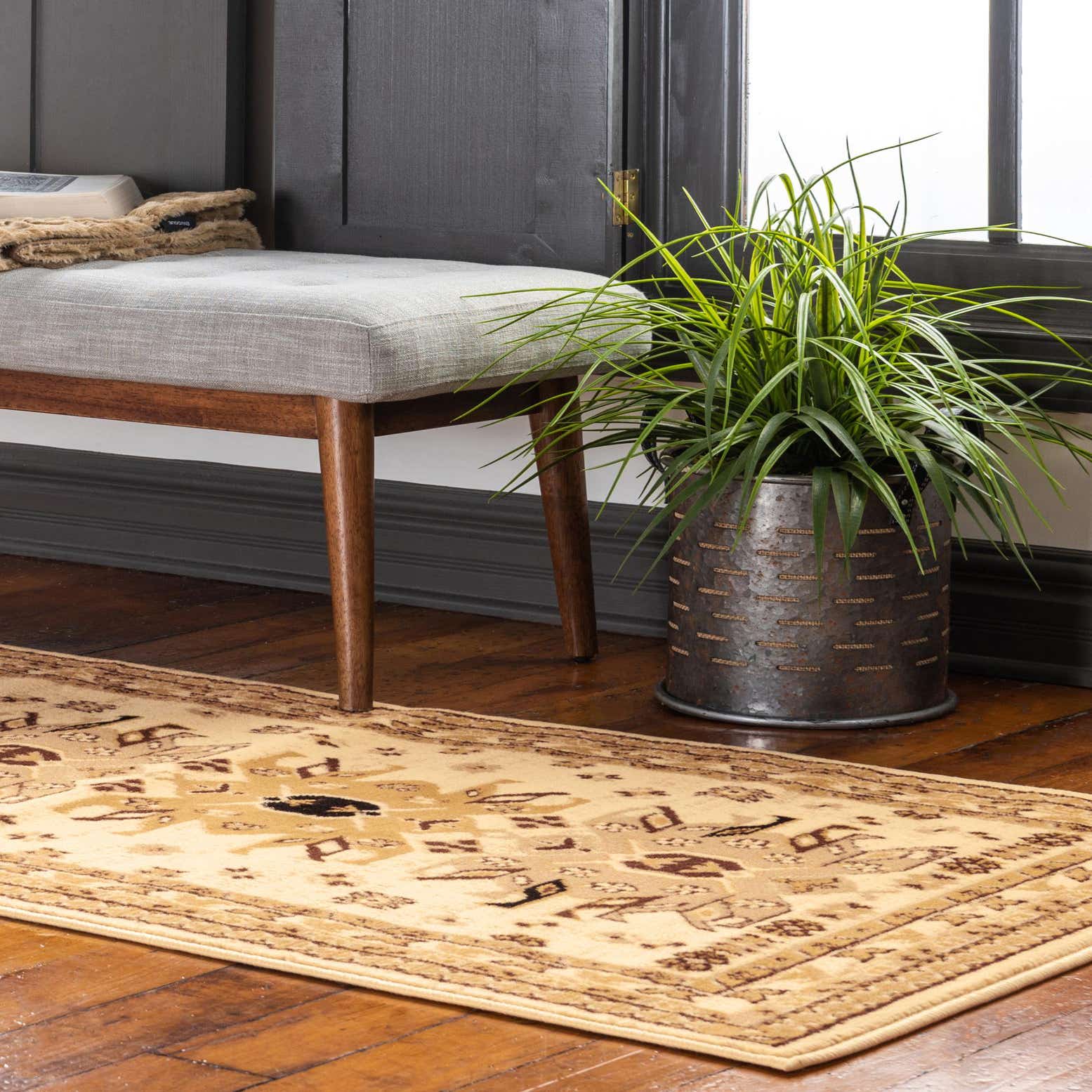 Ivory 3' x 16' 5 Heris Runner Rug