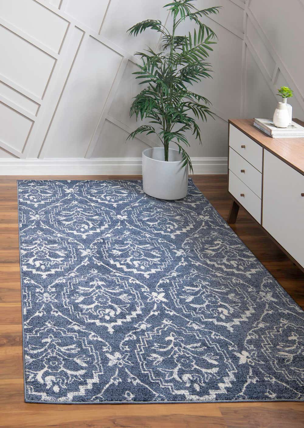 Blue 7' x 10' Damask Rug eSaleRugs
