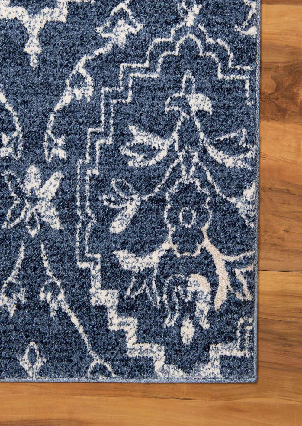 Blue 7' x 10' Damask Rug eSaleRugs