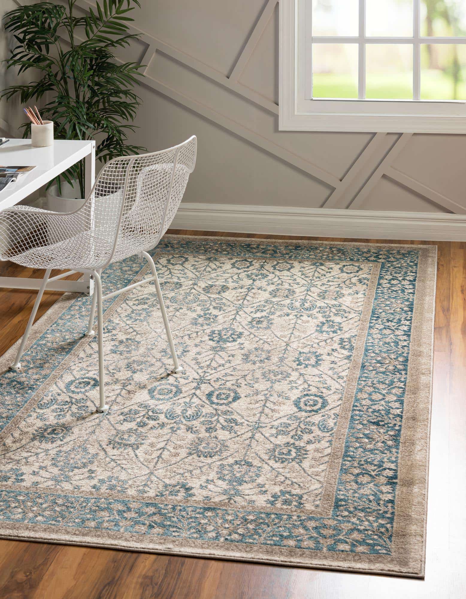 Cream 7' x 10' Vienna Rug | eSaleRugs