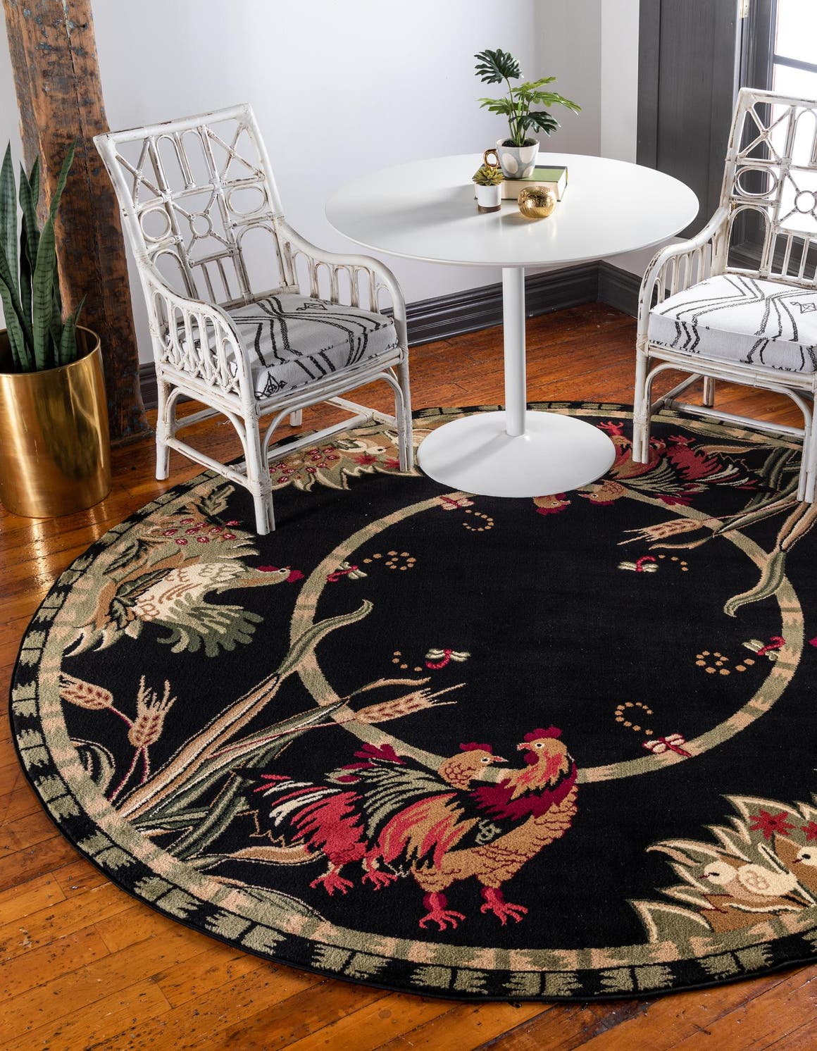 Black 4' x 4' Pastoral Round Rug