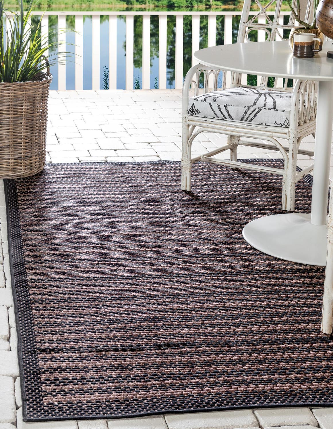Brown 4' x 6' Outdoor Border Rug eSaleRugs