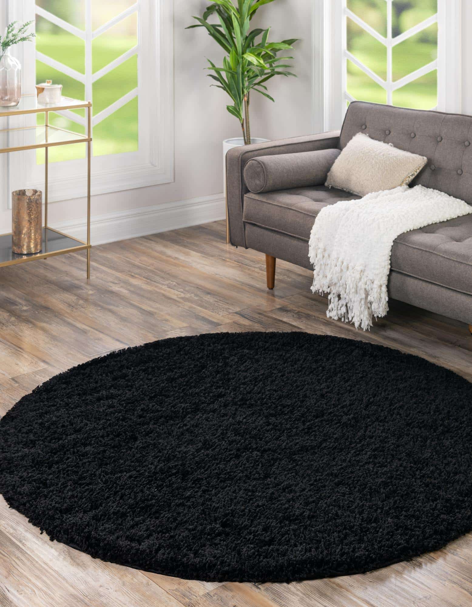Jet Black 5' x 5' Solid Shag Round Rug | Rugs.com