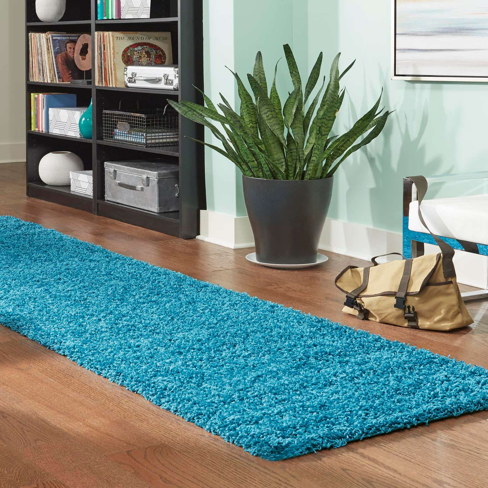 Turquoise 2' 2 x 6' 5 Solid Shag Runner Rug