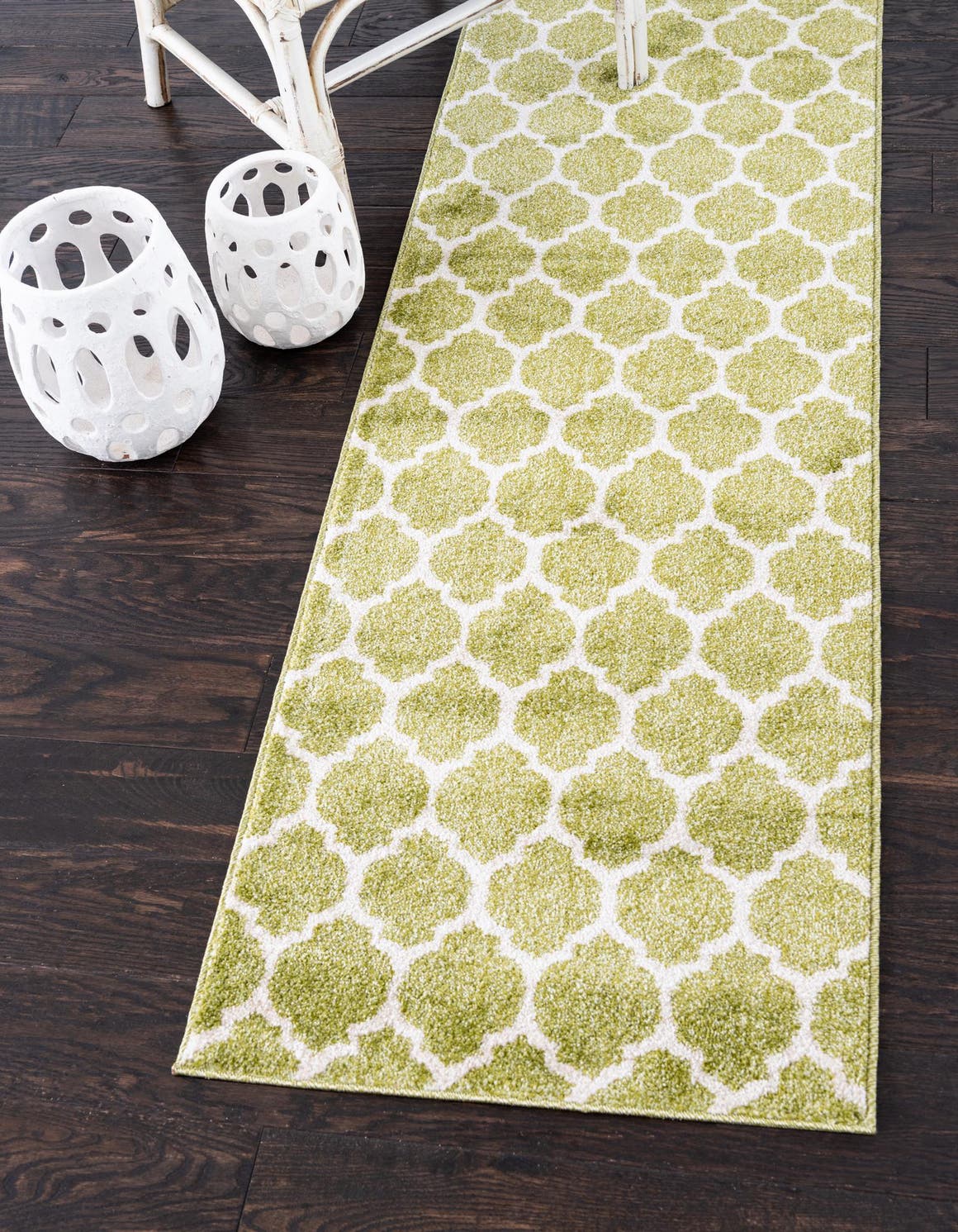 Light Green 2' 7 x 10' Trellis Runner Rug eSaleRugs