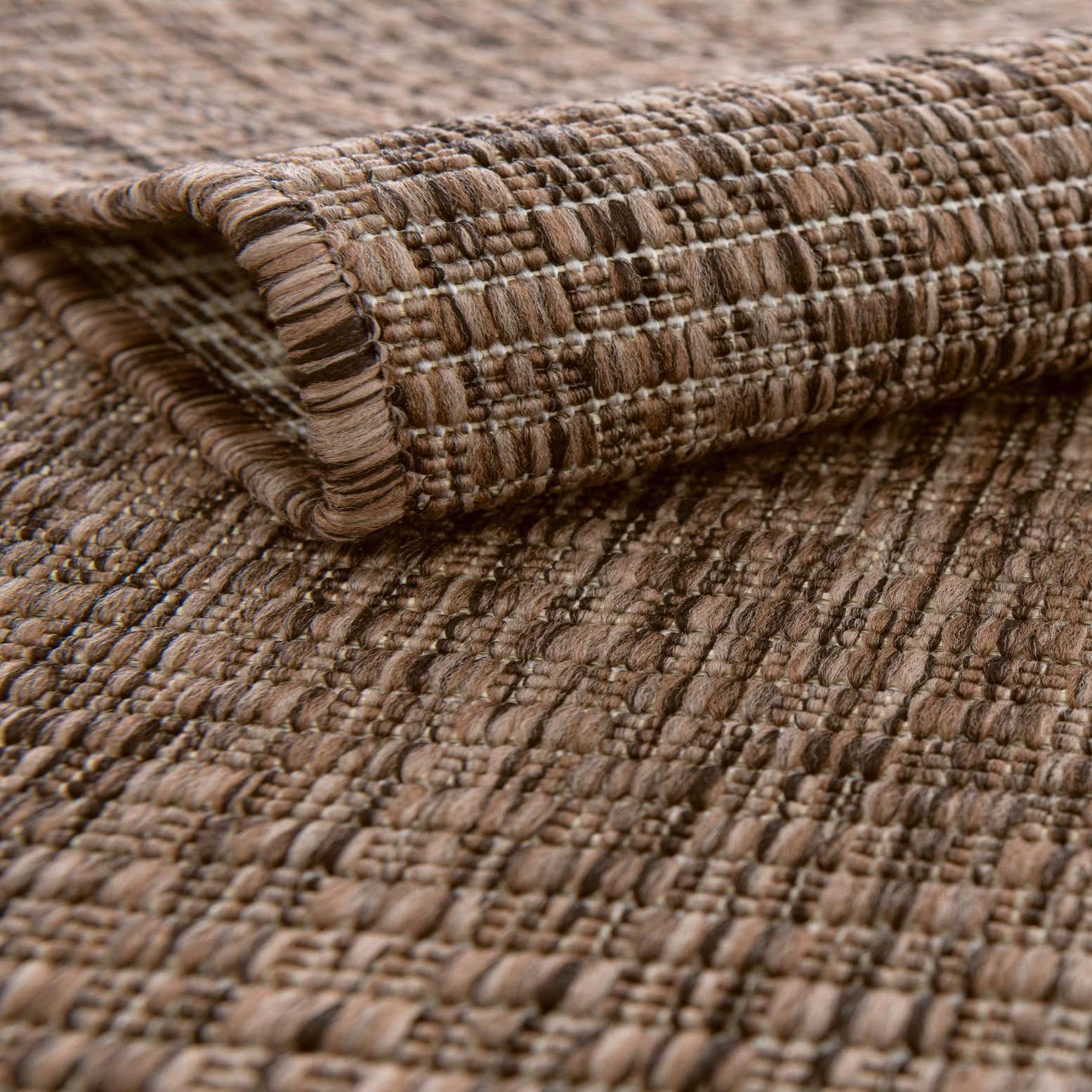 Light Brown 4' x 6' Outdoor Basic Rug