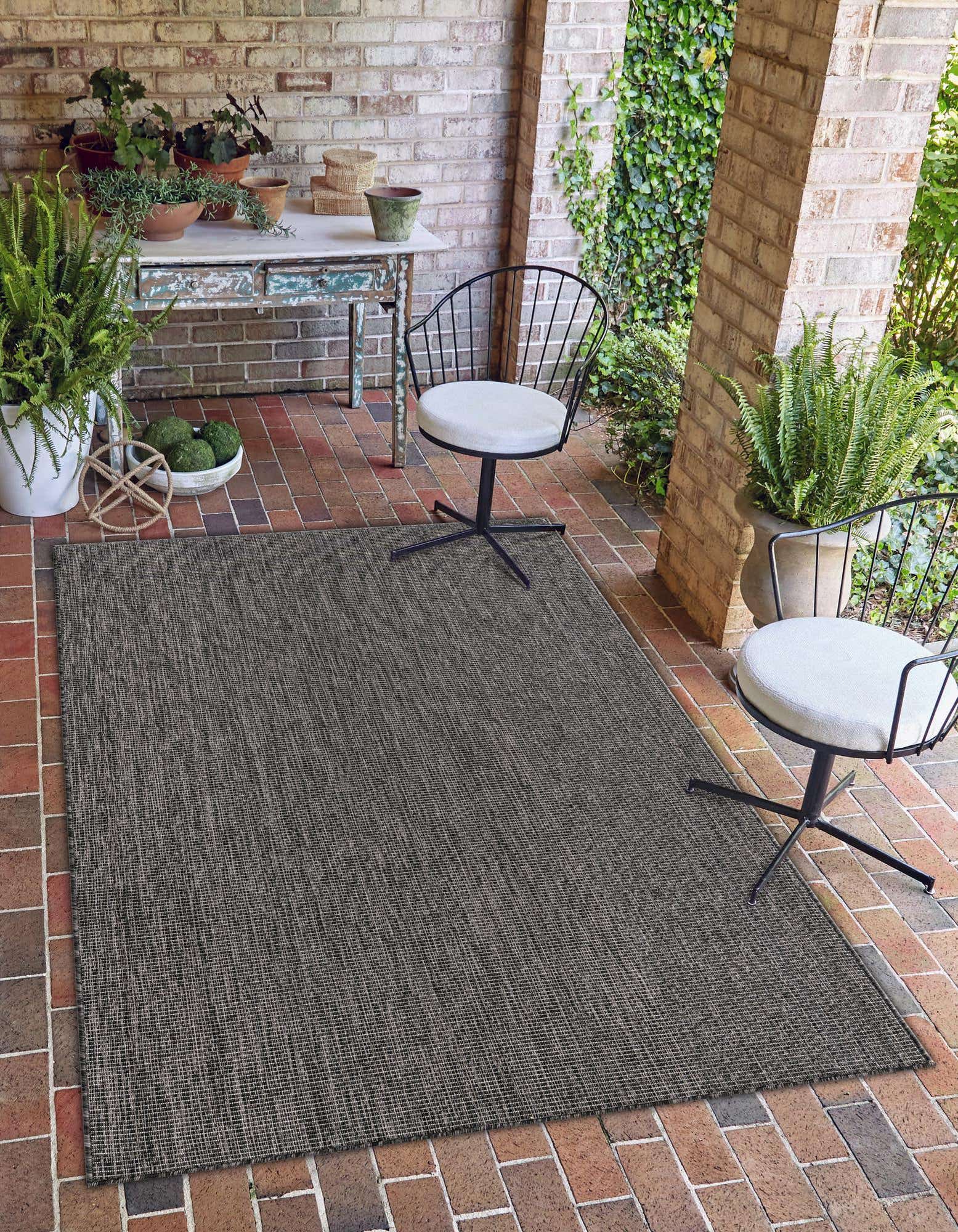 Black 6' x 9' Outdoor Solid Indoor / Outdoor Rug eSaleRugs