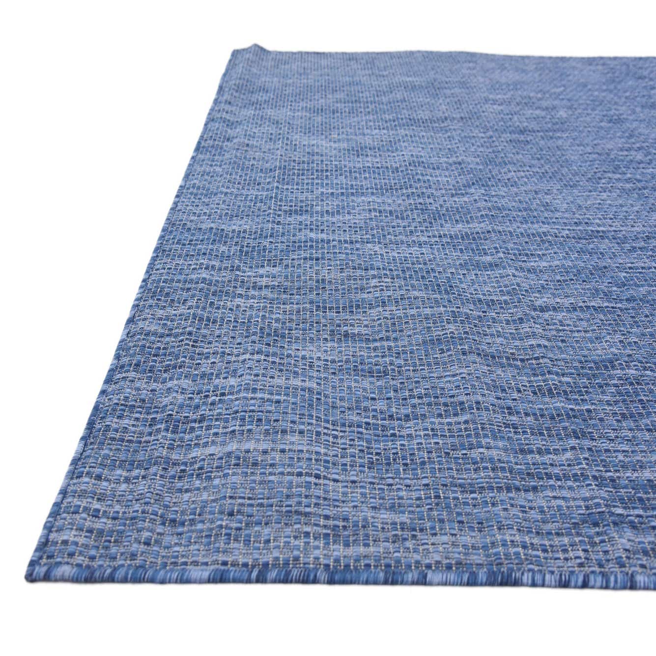 Blue 6' x 9' Outdoor Basic Rug
