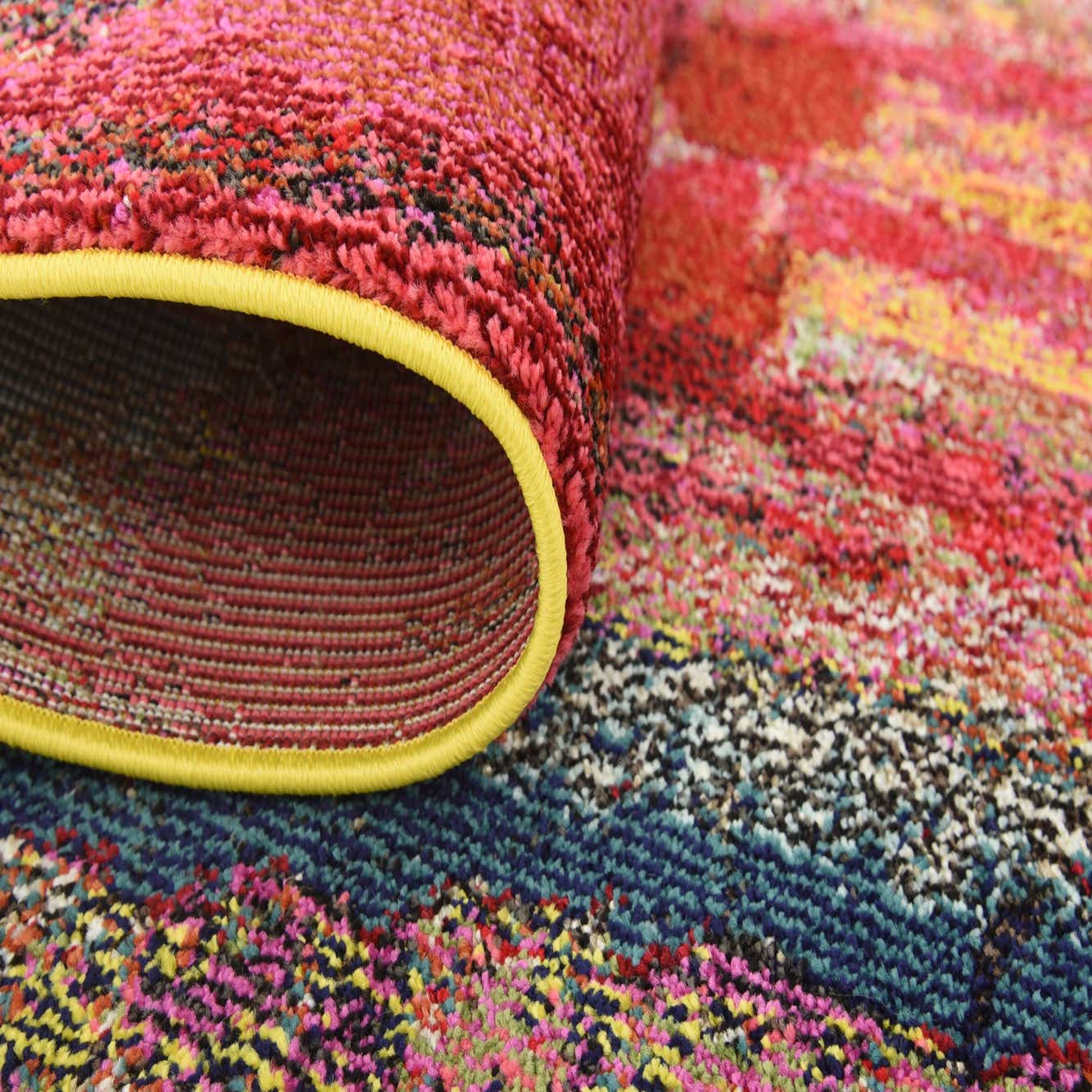Multicolor 5' x 8' Valencia Rug eSaleRugs