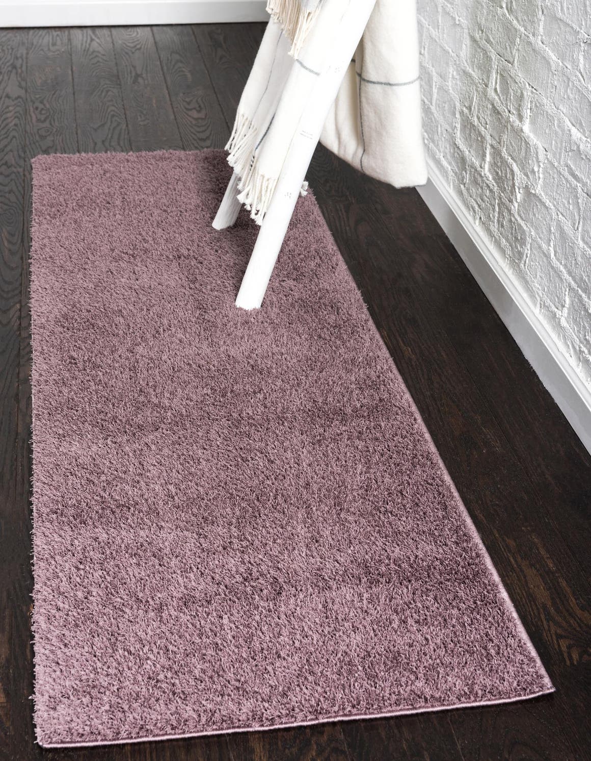 Mauve 2' 7 x 10' Solid Shag Runner Rug