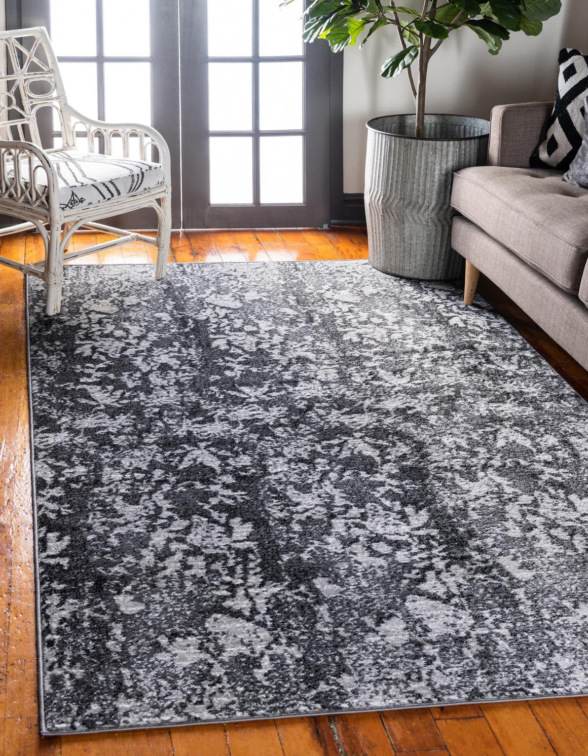 Dark Gray 8' x 10' Metropolis Rug Rugs.ca