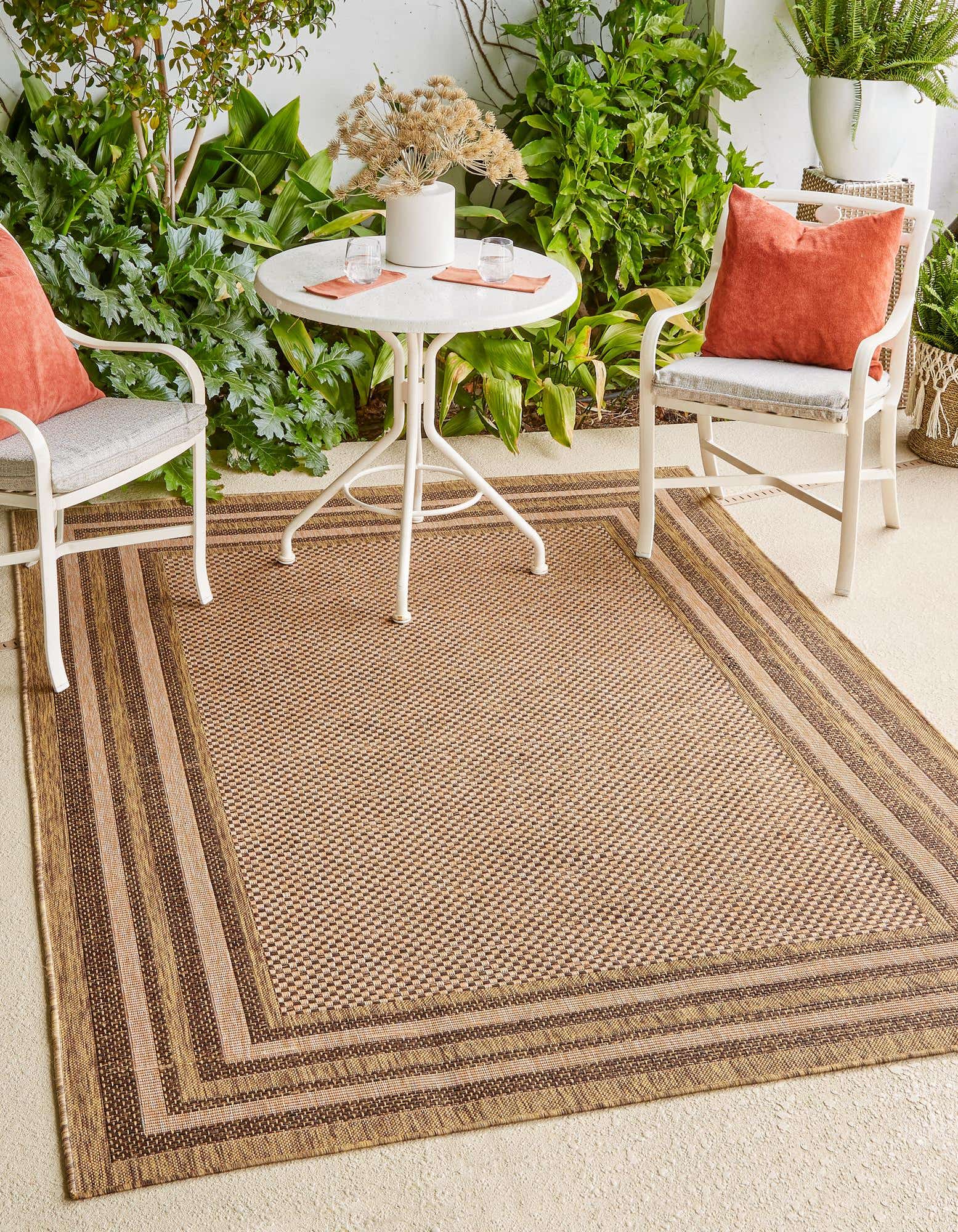 Light Brown 4' x 6' Outdoor Border Indoor / Outdoor Rug
